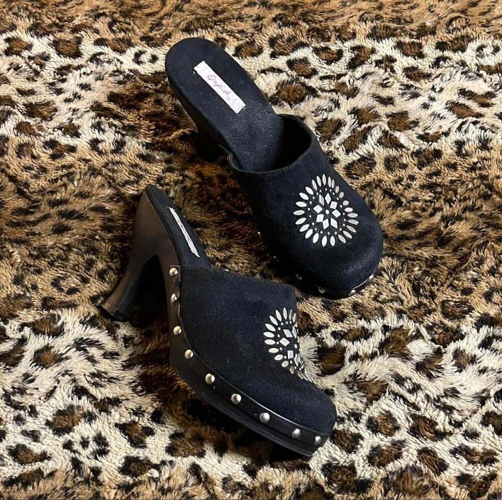 Qupid Studded Suede Clog Mules Black Y2K Platform High Heels